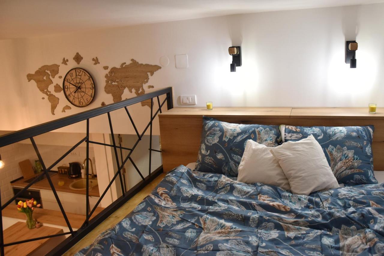 Sleepover - Galleria Novi Sad Buitenkant foto